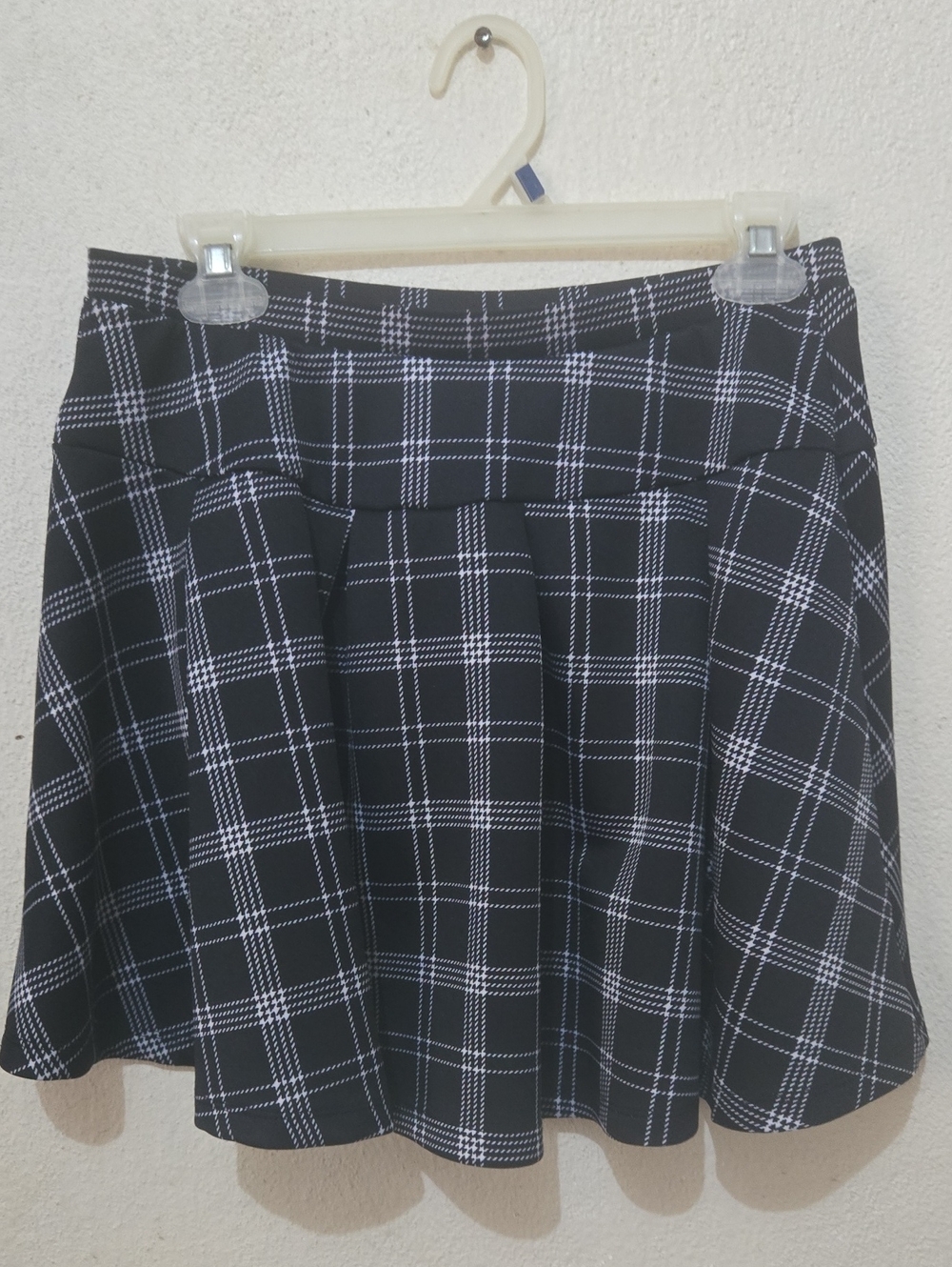 Black Plaid A-Line Skirt - Unbranded